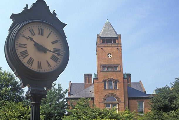 rockville-maryland-brick-home