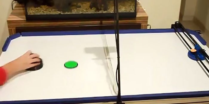 Hacker Dad Rigs Air Hockey Robot from 3-D Printer Parts