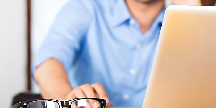 Men Telecommute More than Women, Survey Shows