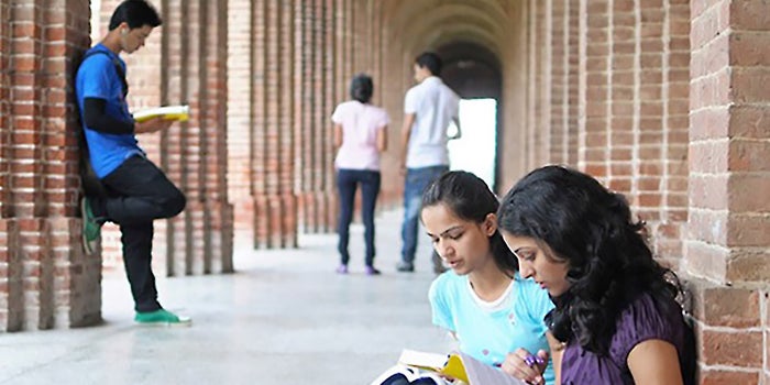 Re-Structuring School Education With Education 3.0 Model