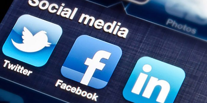 It's No Longer a Question Whether to Use Social Media for Customer Service