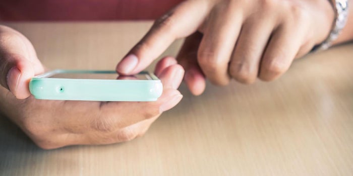 Millennials Would Like to Work for You, If They Can Apply on Their Smartphones