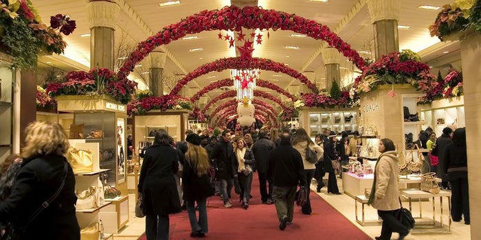 Lower Gas Prices Won't Save the Holiday Season