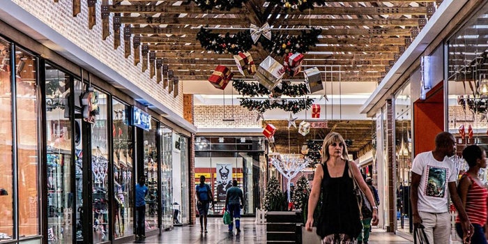 4 Ways to Fit Holiday Shopping Into Your Hectic Schedule