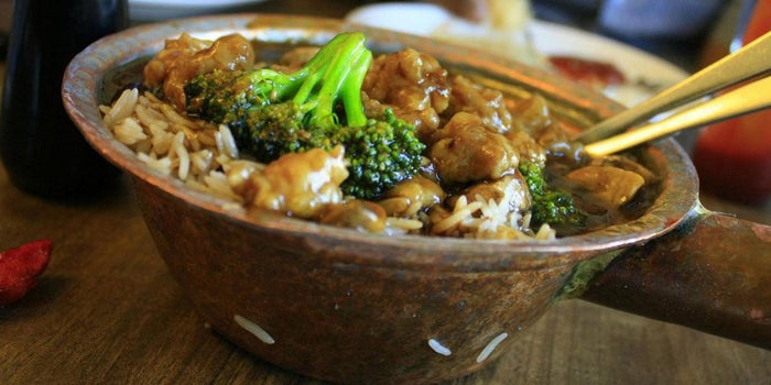 Harvard Professor Wages War Against Chinese Restaurant Over Outdated Menu