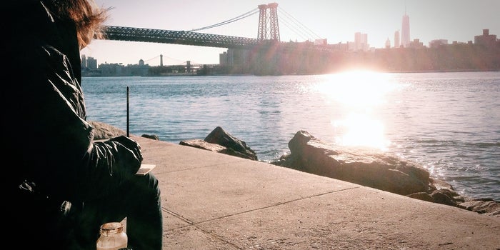 6 Benefits of Unchaining Yourself From Your Desk to Take a Break Outside
