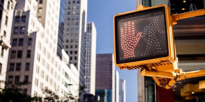 This Big City Will Soon Add Traffic Lights to Sidewalks for People Who Don't Look Up From Their Phones