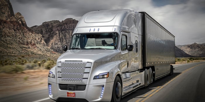 Spooked by Self-Driving Cars? Get a Load of Daimler's Awesome Autonomous Big Rig.
