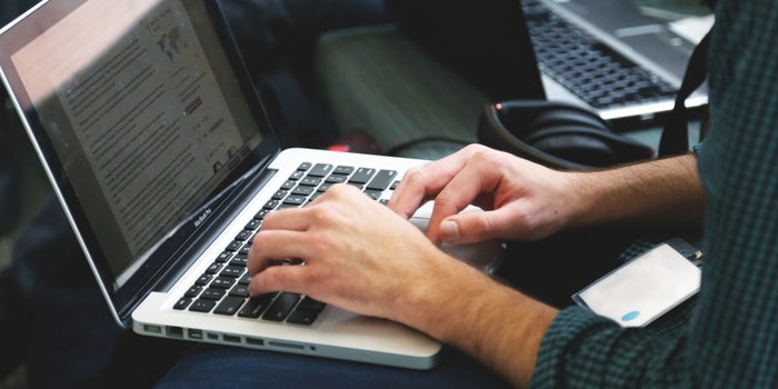 How to Test Different Versions of Your Website in 6 Easy Steps (Infographic)