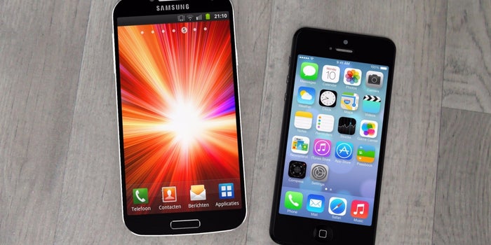 Apple, Samsung Are in Talks to Kill the SIM Card