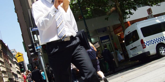 3 Telltale Signs That Marketing Consultant Is a Waste of Money
