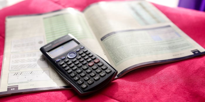 How Entrepreneurs Can Balance School and Business