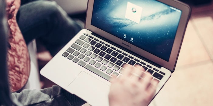 5 Things You Do Everyday That Make You Vulnerable Online