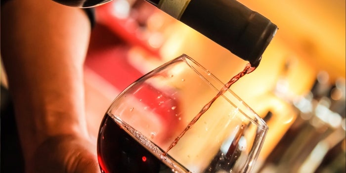 What Your Bartender Can Teach You About Customer Service