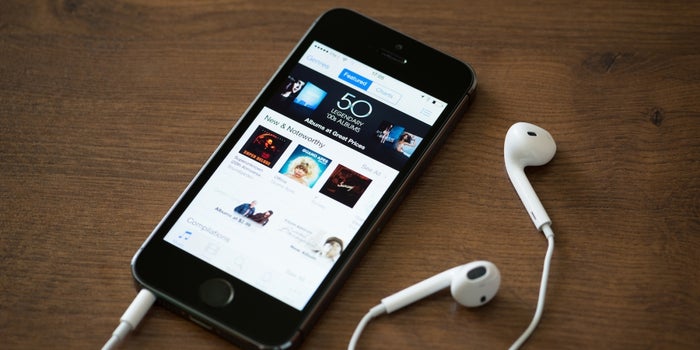 Apple Music Strikes A Chord: Could It Be A Music Biz Trendsetter?