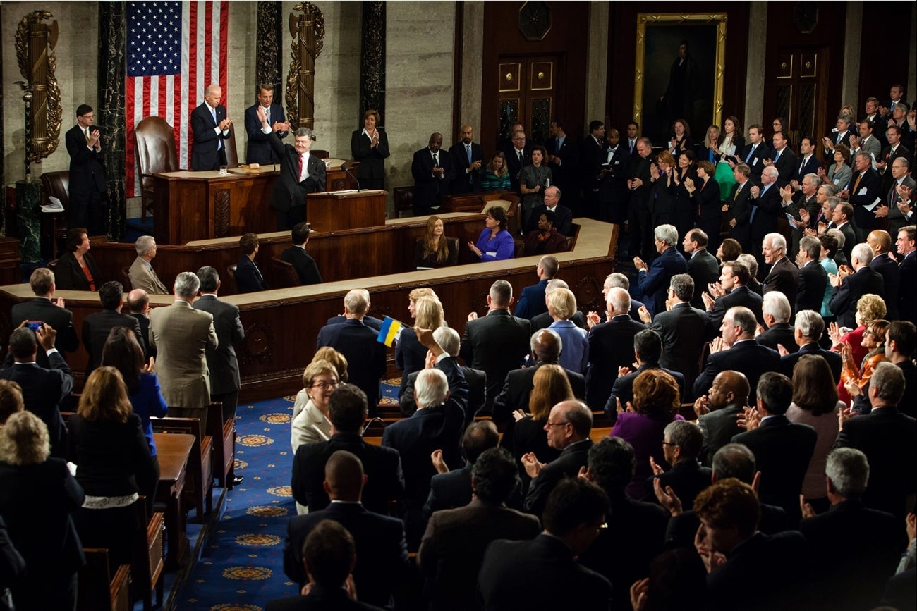 4 Secrets to Giving a Speech Worthy of a Standing Ovation