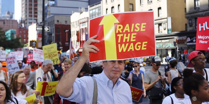 Here's Why You Should Definitely Tell Your Co-Workers Your Salary