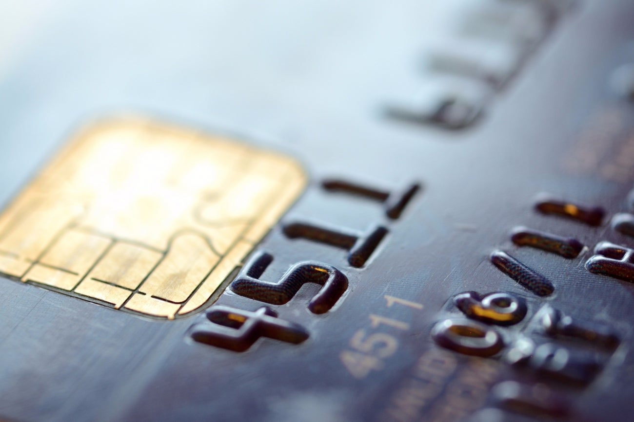 What are some typical credit card refund policies?