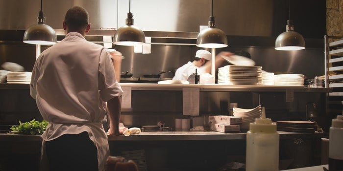 5 Steps to Ensure That You Thrive in Your New Job