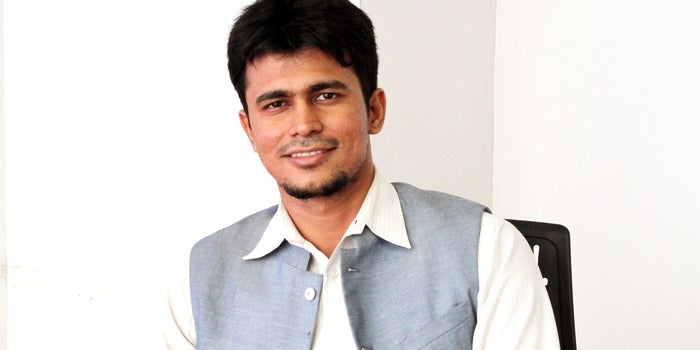 From Selling Games to Running Mebelkart, Inspiring Journey of a Young Entrepreneur