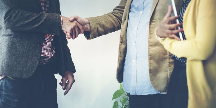 When It Comes to Corporate Partnerships, Remember These 5 Relationship Tricks