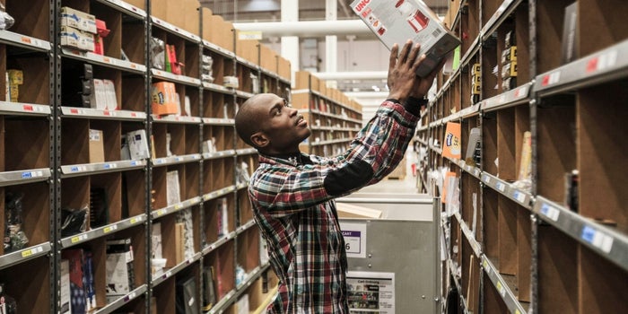 Which Has the Brighter Future, Apple or Amazon Web Services?