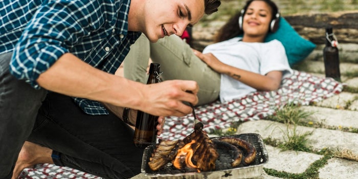 Report Warns Alcohol, Processed Meats and Obesity Increase Stomach Cancer Risk