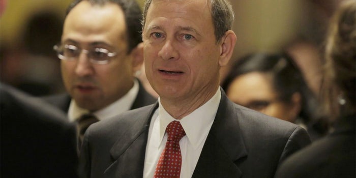 Chief Justice John Roberts Calls U.S. Patent Challenge Process Bizarre