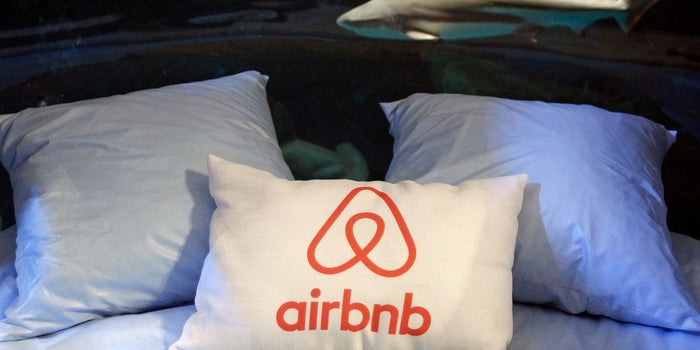 Sharing Economy Showdown: The Airbnbs of the World Will Be Bigger Than the Ubers by 2019, Report Says