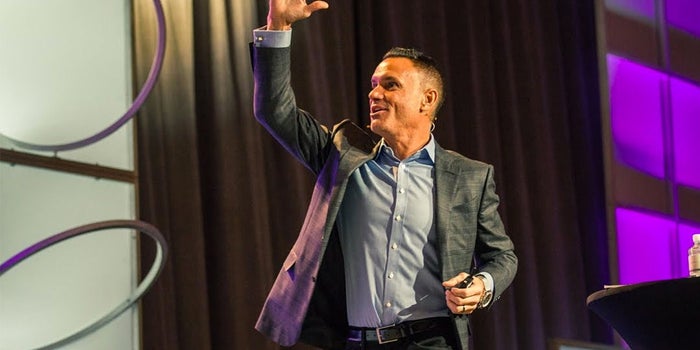 Shark Tank's Kevin Harrington Explains the 'Wow' Factor That Prompts Investors to Take Action