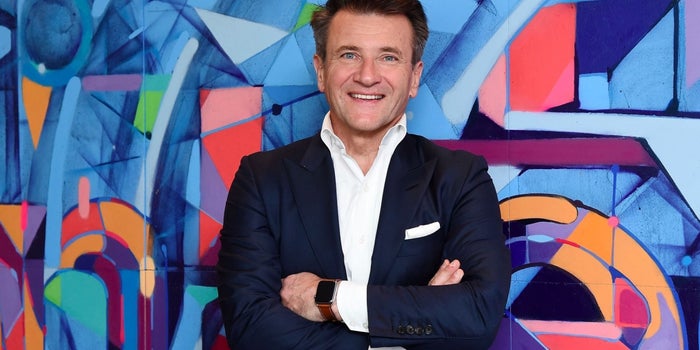 Robert Herjavec: 'If You're Worried About Burning Out, Don't Start a Business'