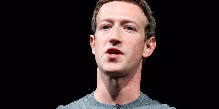 Facebook CEO Urges Brazilians to Decry WhatsApp Block