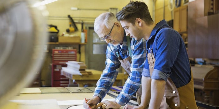 8 Ways to Create a Strong Internship Program for the Summer