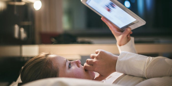Digital Media May Be Hindering Your Ability to Think Abstractly, Study Says