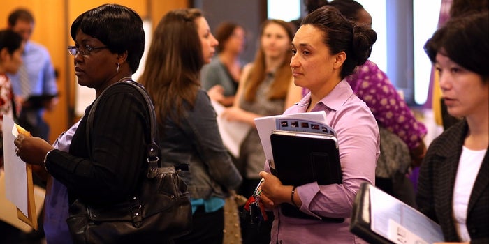 U.S. Jobless Claims Hit 14-month High; Analysts Blame Verizon Strike