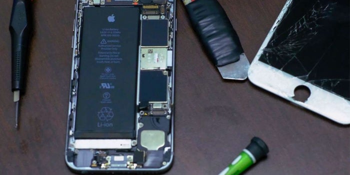 Device Makers, Telecoms Face Competing Government Demands on Privacy