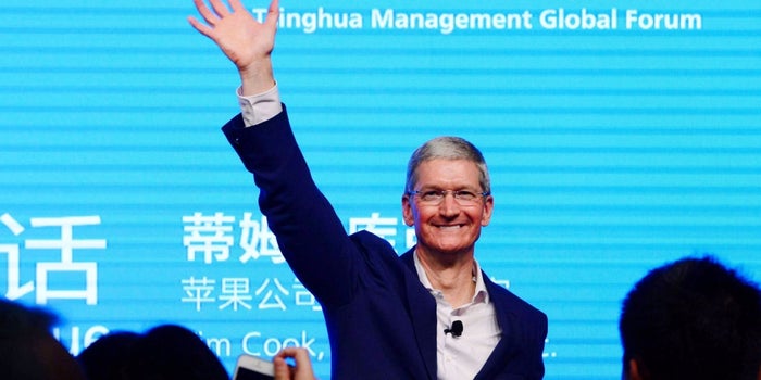 Apple Has Flurry of Problems to Deal With in China as Cook Begins Charm Offensive