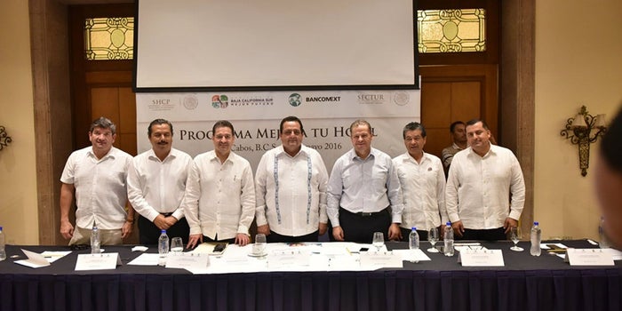 Bancomext anima a emprender al sector hotelero