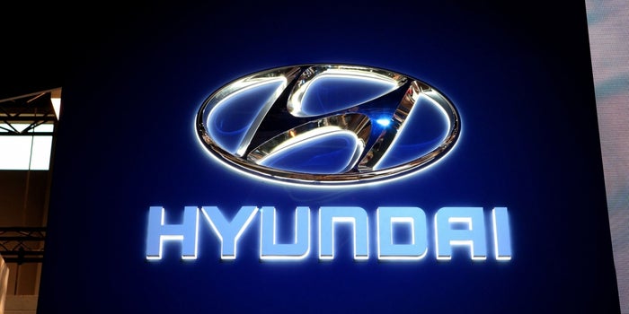 Hyundai Motor to Launch 200-Mile Electric Vehicle in 2018