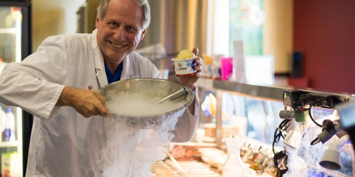 This Franchisee Isn't Just Selling Ice Cream. He's Selling K-12 Science.