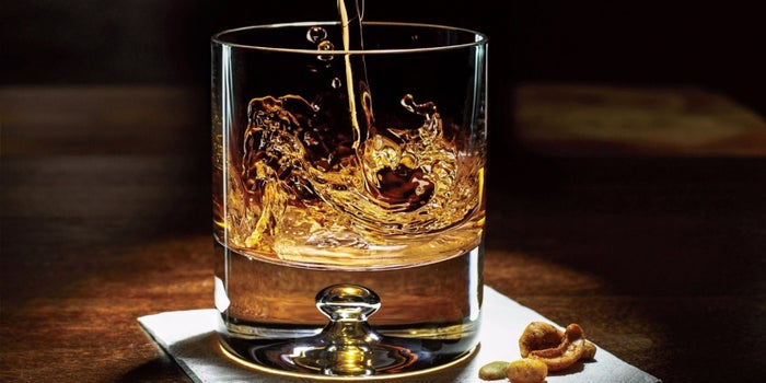 The Ultimate Guide to Doing Business in a Bar