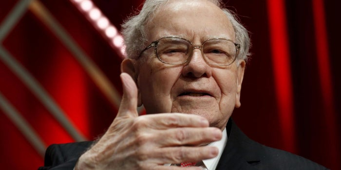 Buffett Praises Amazon's Bezos, a 'Classic Example' of a Successful Business Owner