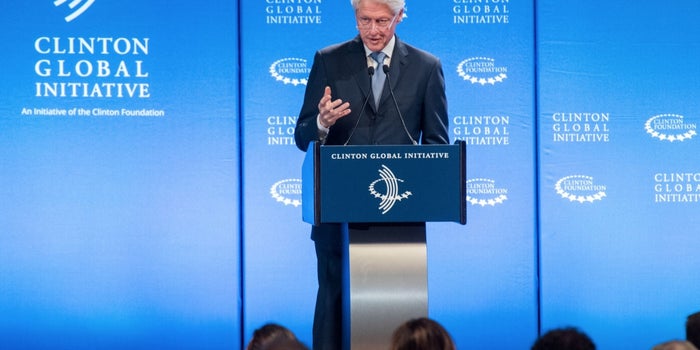 Bill Clinton Says Student Debt Is Holding Back Potential Entrepreneurs