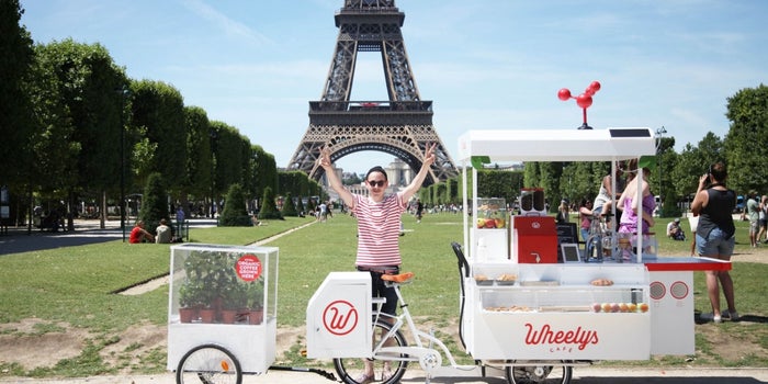 This Entrepreneur Created a Global Café Franchise as an 'F You' to Starbucks
