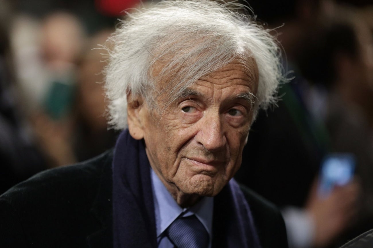 10 Powerful Elie Wiesel Quotes