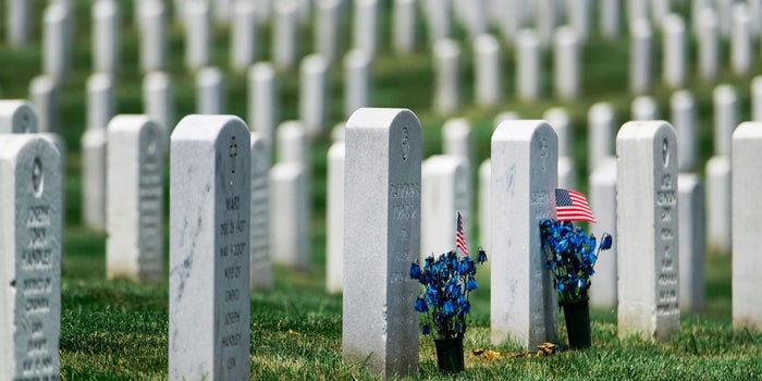 Hey Idiots, Arlington National Cemetery Wants You to Stop Playing Pokémon Go on the Tombs of Fallen Veterans