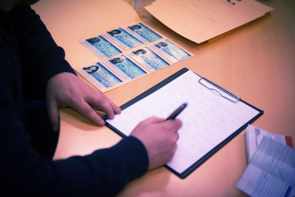 They'll Trip You Up: These 5 Scams Snare Even Seasoned Travelers