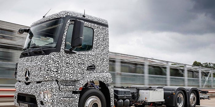 Mercedes Unveils First Heavy-Duty Electric Delivery Truck