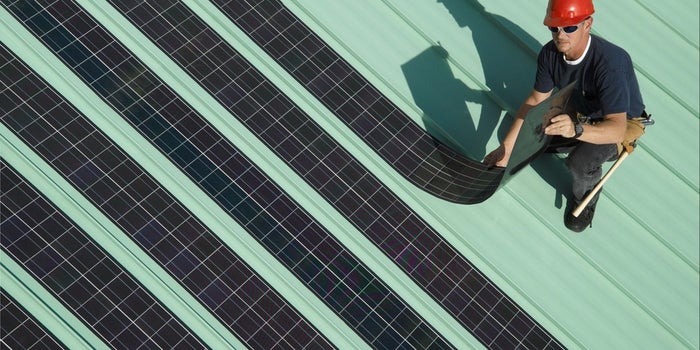 This Firm Is Fueling Investors' Wallets and Desire to Do Good With the Power of the Sun