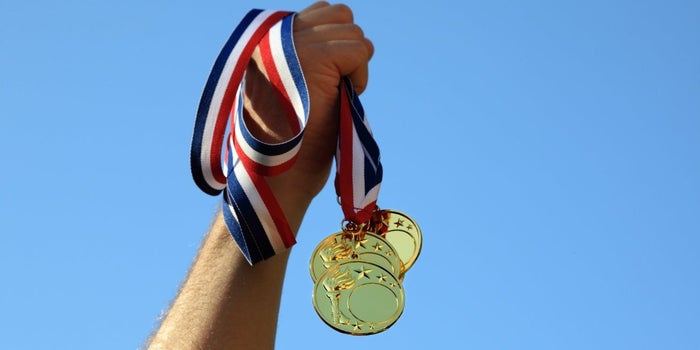 El deportista que le dio a México su primer oro en natación